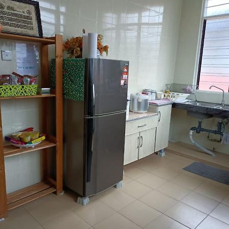 Bj Villa Homestay كُوالا تيرينغانو المظهر الخارجي الصورة