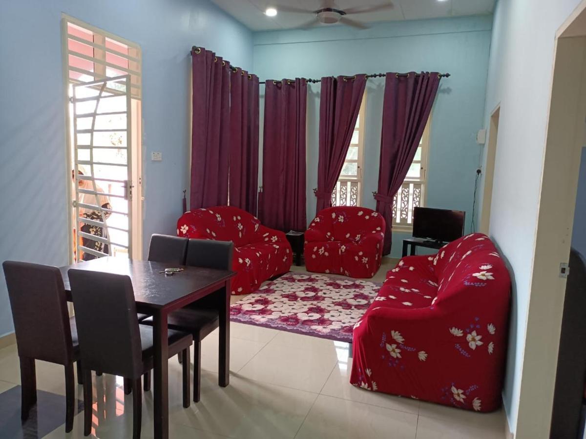 Bj Villa Homestay كُوالا تيرينغانو المظهر الخارجي الصورة