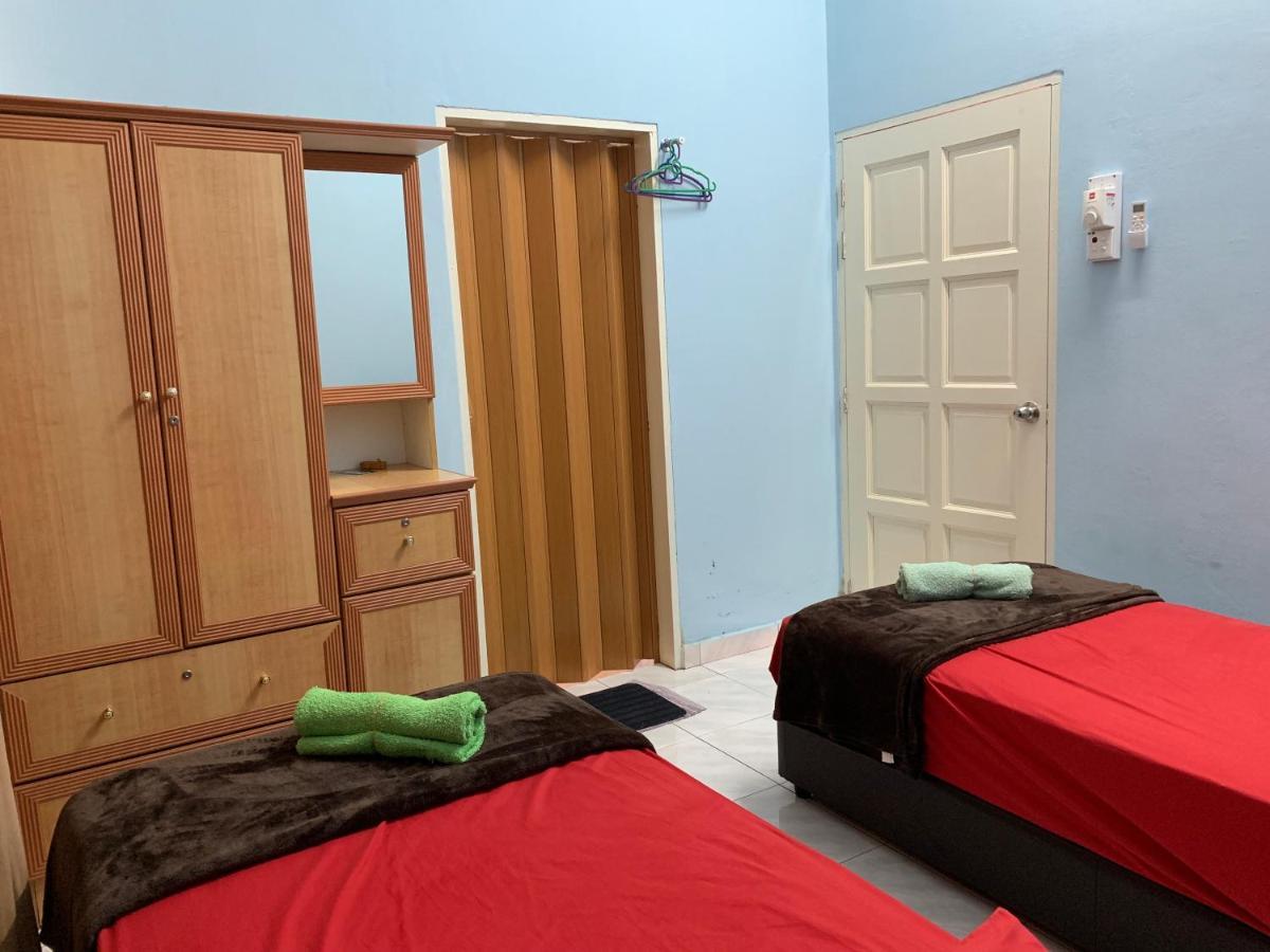 Bj Villa Homestay كُوالا تيرينغانو المظهر الخارجي الصورة